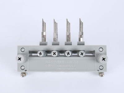 HH101A單相PC背出線(xiàn)表座（4滑塊-105、125MM-孔距，-M8-螺桿）