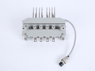 HH102B單相-PC-國(guó)網(wǎng)、南網(wǎng)下出線(xiàn)表座帶輔助端子（105、125MM-孔距，M8螺桿）